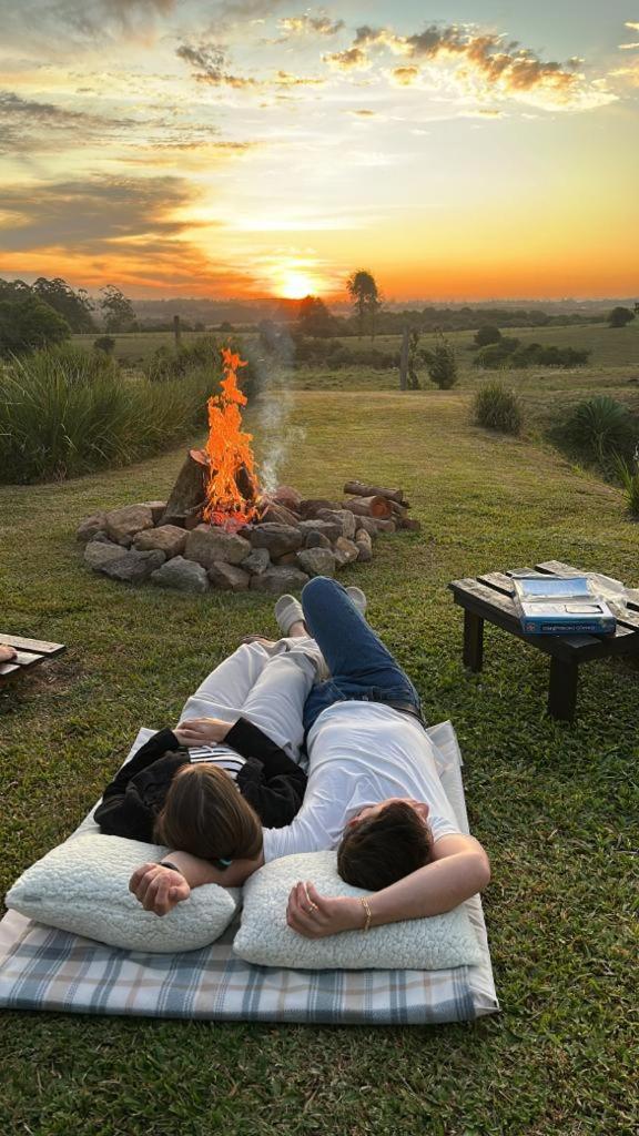 Pousada Romantica - Sitio Buraco Fundo Vale Verde  ภายนอก รูปภาพ
